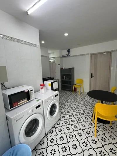 Toà nhà - P405 căn hộ mini Trung tâm thành phố HCM – Fotos 4