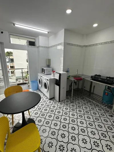 Toà nhà - P405 căn hộ mini Trung tâm thành phố HCM – Fotos 6
